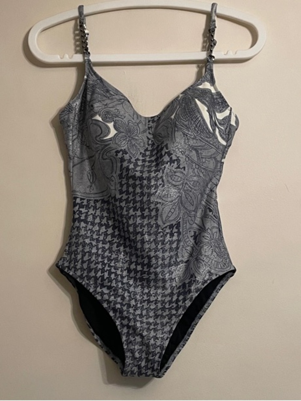 Gottex NWOT One Piece Swimsuit Women’s 12 Gray Black Floral Houndstooth